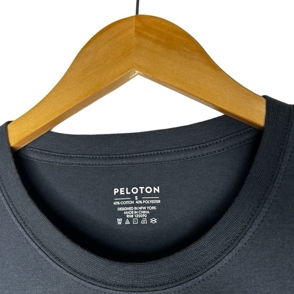 2/$30 Peloton Women’s Gray Long Sleeve Rugby Venice Make Waves Cycling T-Shirt S - Picture 6 of 13